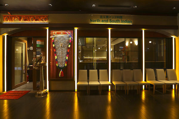 ニルワナム銀座店 インド料理の内装・外観画像