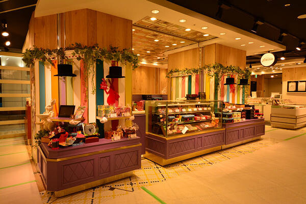 JOKER新大阪店 洋菓子屋の内装・外観画像