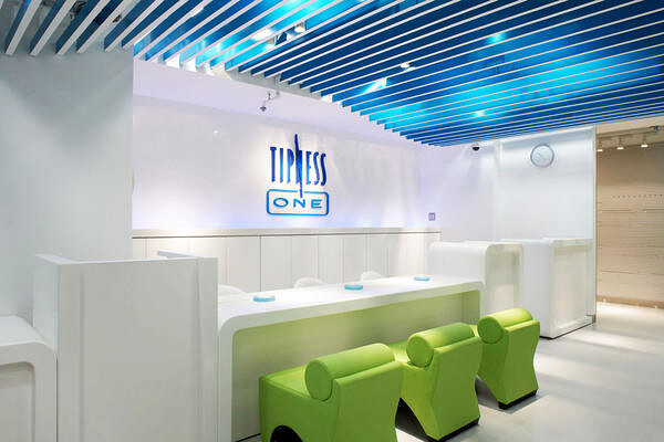 TIPNESS ONE-HIBIYA フィットネスクラブの内装・外観画像