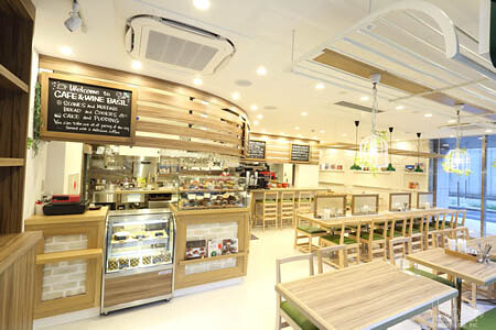 CAFE&WINE　BASIL イタリアンカフェの内装・外観画像