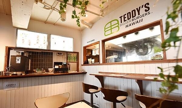 TEDDY’S BIGGER BURGERS 鎌倉七里ヶ浜店
