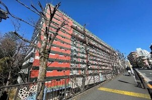 外観・内観