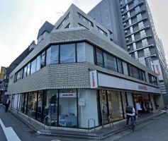 外観・内観