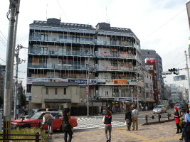 外観・内観