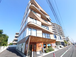 外観・内観
