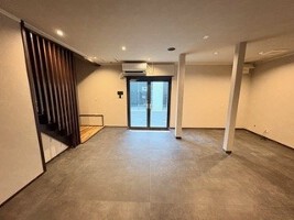 外観・内観
