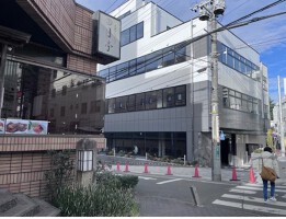 外観・内観