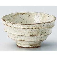 白唐津削り茶碗