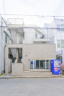 西新宿五丁目の居抜き物件