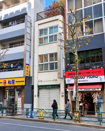 新宿三丁目の店舗物件