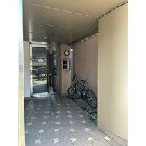大石の店舗物件