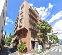 四谷三丁目の店舗物件