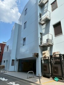 初台の店舗物件