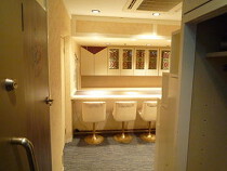 栄町の居抜き物件