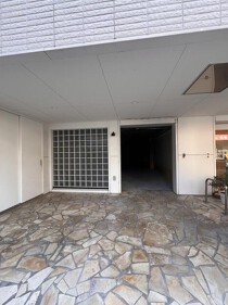 県庁前の店舗物件