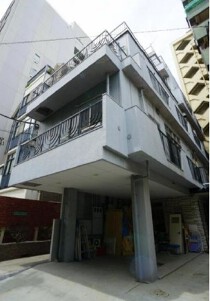 四谷三丁目の店舗物件