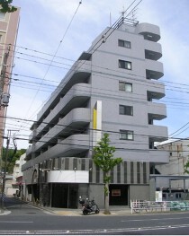 石川町の居抜き物件
