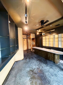 昭和町の居抜き物件