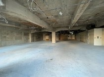 横須賀中央の店舗物件