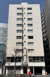新宿御苑前の店舗物件