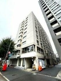 新宿御苑前の店舗物件