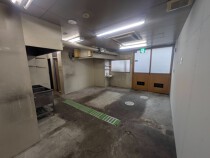 総合リハビリセンターの店舗物件