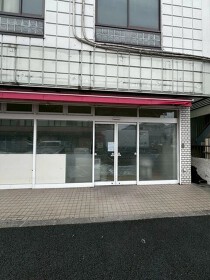 東中神の店舗物件