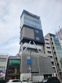 明治神宮前の店舗物件
