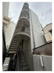 町屋の店舗物件