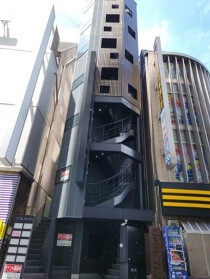 新宿の店舗物件