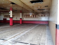和白の店舗物件