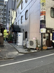 四谷三丁目の店舗物件