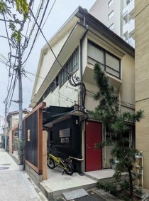 四谷三丁目の店舗物件