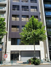 新宿御苑前の店舗物件