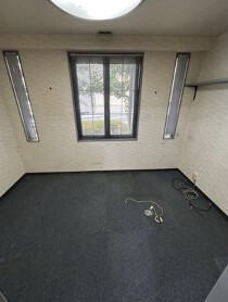 御陵の店舗物件