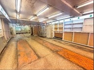 桃山台の店舗物件