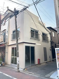 稲荷町の店舗物件