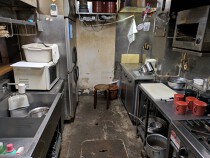 信濃町の居抜き物件