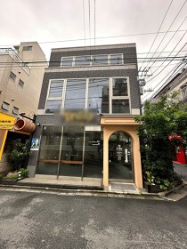 新大久保の店舗物件