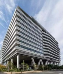 市場前の店舗物件
