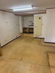 京橋の店舗物件