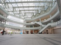 国際展示場の店舗物件