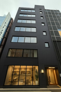 西武新宿の店舗物件