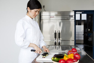 野菜はどう保存するべき？冷凍・冷蔵・常温など保存方法の違いや長持ちのコツを紹介！ 