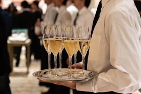 Transit Crew（ケータリング事業部）