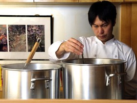 〜RAKKAN＜楽 観＞RAMEN〜 西麻布　