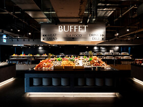 海鮮ブッフェレストラン   銀座八芳 新宿店