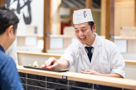 まぐろ問屋 三浦三崎港 マルイファミリー溝口店