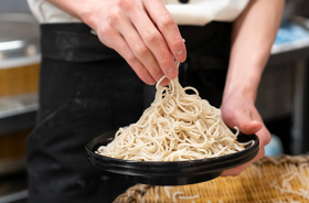 小諸そば 新宿一丁目店