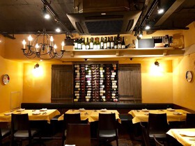 トラットリア　ラ　グロッタ